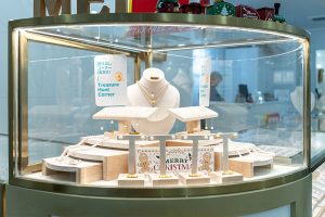 掘り出しコーナー