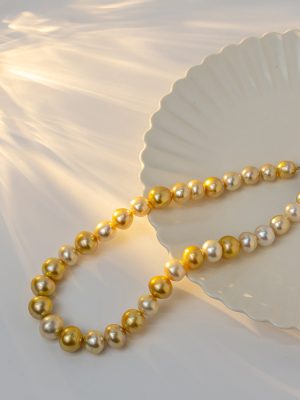 白蝶真珠バロック<br>10.6-14.8mm